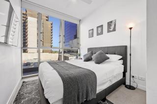 Valley Stay's - Sleep 6 - Parking - Pool & Gym - 7
