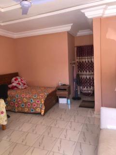 ACHAL'S Studio Apt - 4