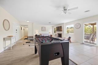 Stylish home with pool and spa - 2