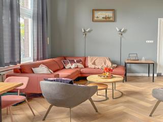 Groot Weeshuis - 9