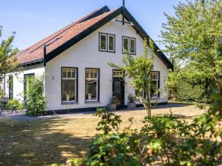 Wilca Hoeve - 0
