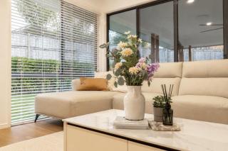 The Shailer Escape - Luxury Home with Private Pool - 5