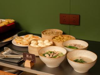 YUEBY Design Hotel Zhujiang New Town Wuyangcun Subway Station - 8