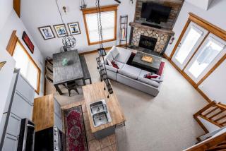Lookout Lodge - Private Patio - Shuttle to Blue - 1