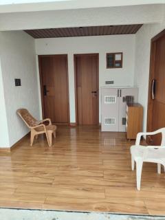Luxurious Terrace - 4