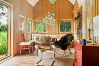 Quiet Hideaway Surrounded By Nature - 9
