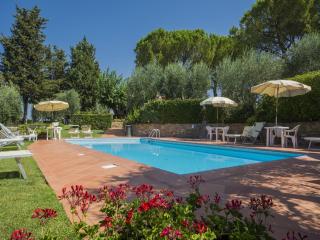 Flat with shared pool and air conditioning - 0