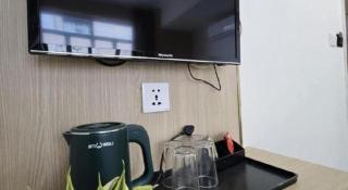 Man Va Hotel - 5