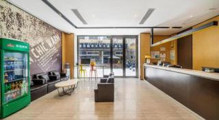 IU Hotel Shanghai Jiaotong University Jiangchuan Road Metro Station - 5