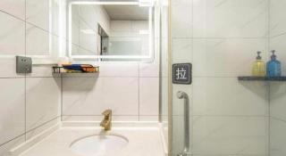 7 Days Inn Yingshang Lanxing Building Materials Market - 4