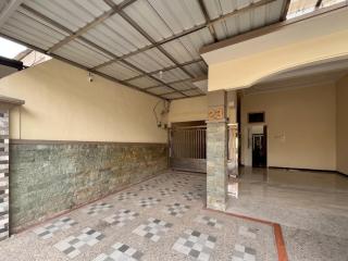 RedDoorz Syariah at Emas 23 Blimbing Malang - 1