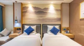 East Queen Hotel (Xi'an Beimen Metro Station) - 2