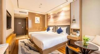 East Queen Hotel (Xi'an Beimen Metro Station) - 5
