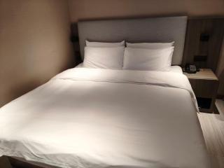 Hanting Hotel Hefei Railway Station - 9