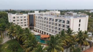 Oryn by Celebrity Resort - 0
