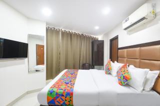 FabHotel SBS Palza - 3