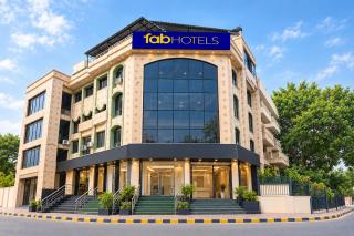 FabHotel SBS Palza - 0