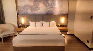 Green Tree Inn Hebei Cangzhou Hejian Middle Shijing Road - 5