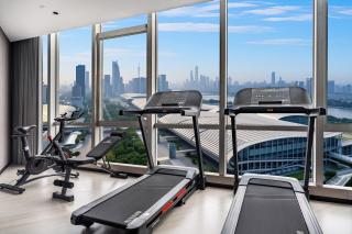 Pazhou City-Center Skyline Hotel--Adjacent Across the street to Canton Fair Exhibition Center - 1