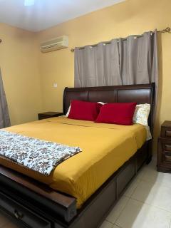 2BR Stay, Pool,Gym,Near Airport, Beaches&Hip Strip - 6