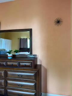 2BR Stay, Pool,Gym,Near Airport, Beaches&Hip Strip - 4