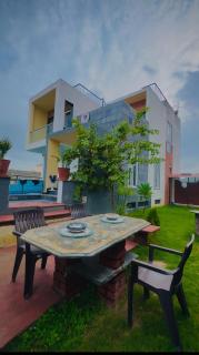 The Mountain View Villa - 2