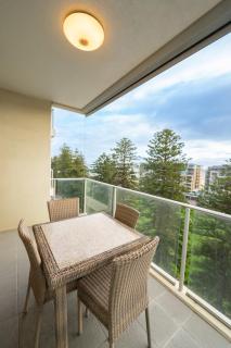 Two Bedroom Sea Facing Apartment at Glenelg - 6