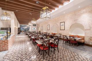 Kokoon Hotel Surabaya - 4