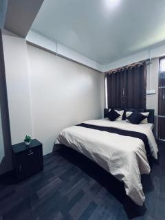 Maya Airbnb - 2