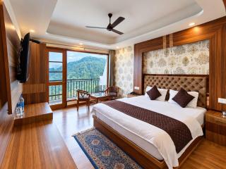 Summer Hill Resort - 4