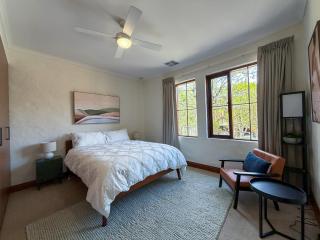 Dimora Court City Retreat - 9