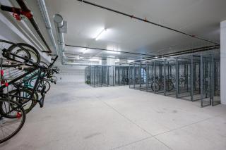AQUA Corner Unit w Balcony and Amazing View #614 - 2