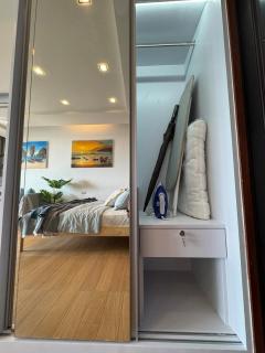 Stylish Seaview Studio Apartment - 5