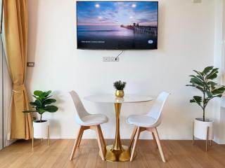 Modern Seaview studio apartment - 1