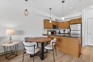 Spectacular View 1 Bdrm in Amenity Filled Resort #202 - 4