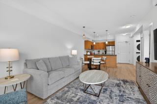 Spectacular View 1 Bdrm in Amenity Filled Resort #202 - 2
