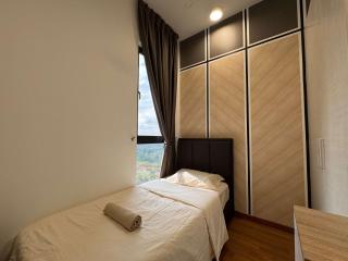 Clio 2 - Warm Muji-Style Retreat - 3