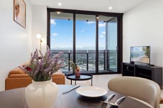 Elevated Broadbeach Stay at The Star - Tower 2 - 1