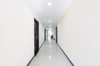 FabHotel L Grand - 6