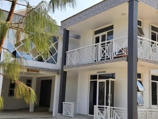 LEDEN Villa - 9