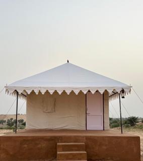 Golden sands desert camp and resort , raisar - 4