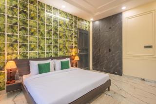 ELIVAAS Signature Mannat Villa 4-BHK English-Style Forest-View Villa with Covered Deck, Swing, Table Tennis & Lawn - 5