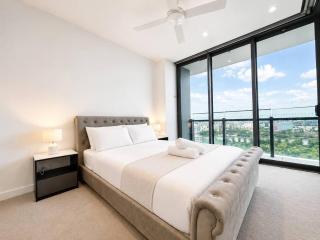 Skyline Poetry - 1BR Premium Stay in QWR - 3