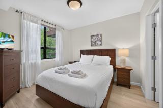 Spacious 3 Bd at Playa 220! Pool, 1 Min To Beach! - 4