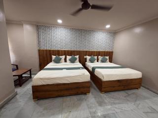 FabHotels Zyvora Haven - 0