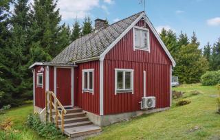 Stunning Home In Örkelljunga With Wifi - 2