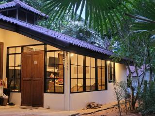 Cozy Cottage by Chanita - 4
