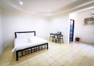 Patong Canal Villa 104 - 1