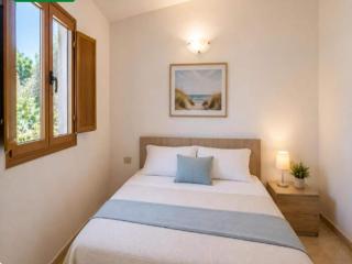 Apartment with shared pool near the sea - 7