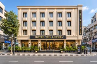 Hotel The Luxury Delhi Airport - 1